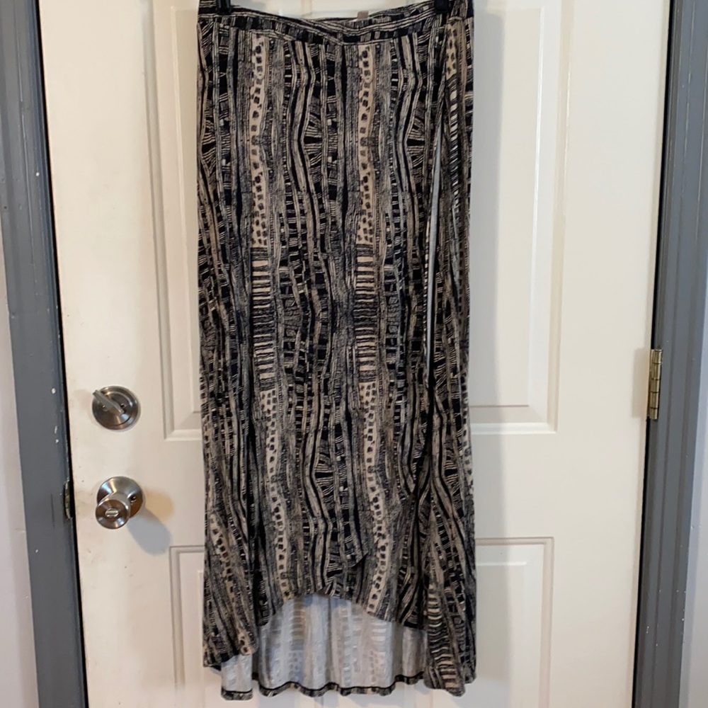 Max studio women’s maxi skirt small